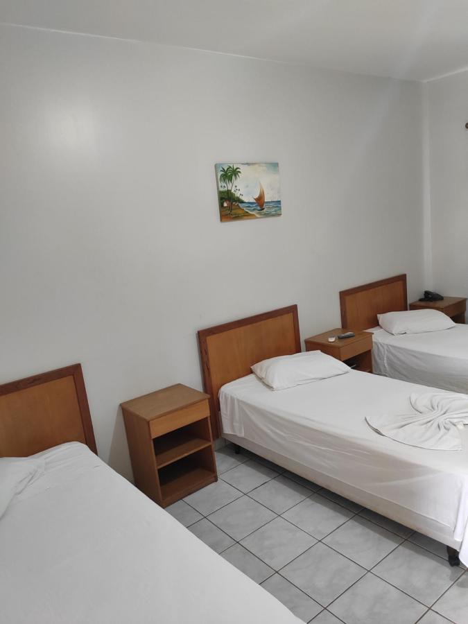Plaza Hotel Mineiros Exterior photo